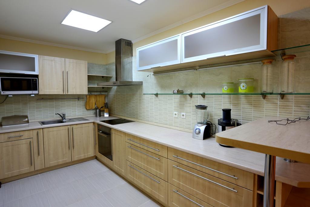 Sunrise Apartments Triumph アスターナ 部屋 写真