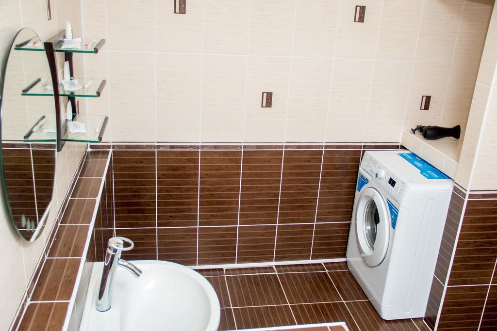 Sunrise Apartments Triumph アスターナ エクステリア 写真