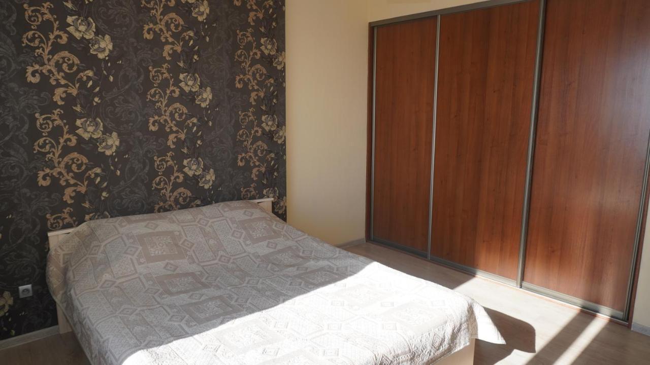 Sunrise Apartments Triumph アスターナ エクステリア 写真